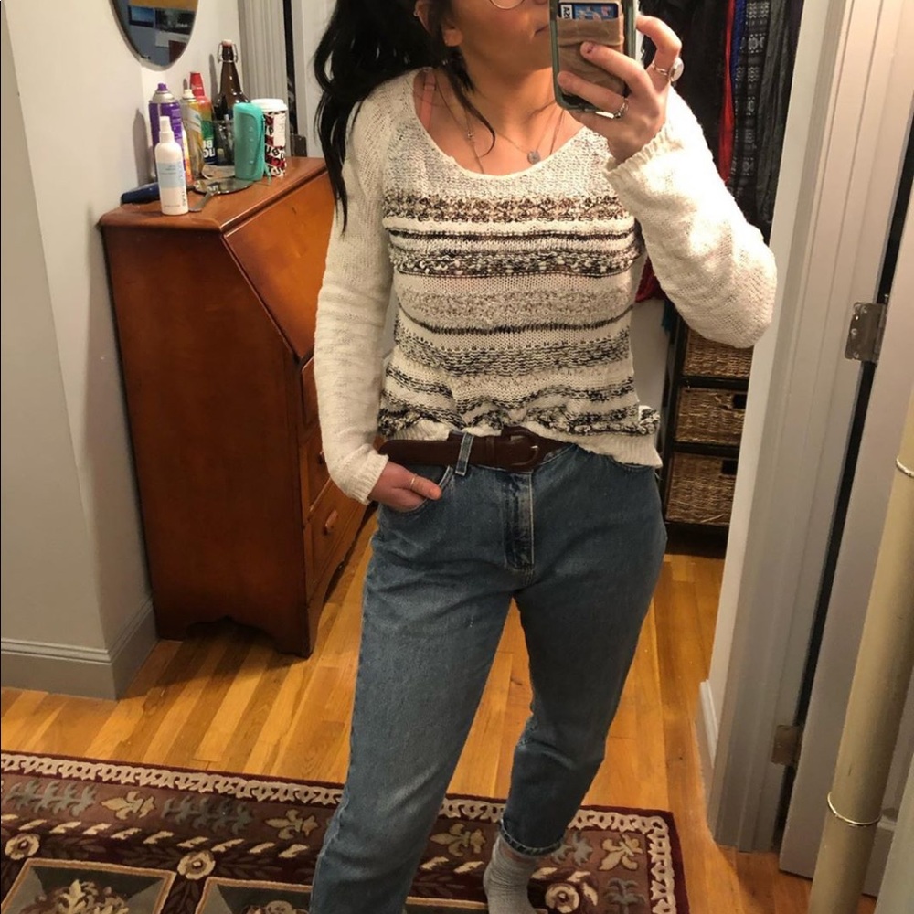 Striped / Patterned Lightweight Sweater Top - image 1